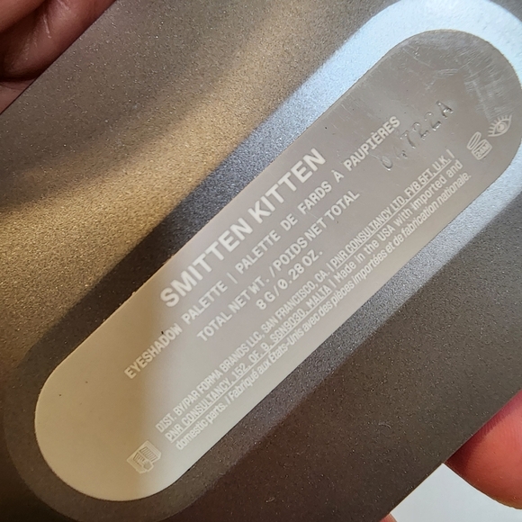 r.e.m Beauty Smitten Kitten Eyeshadow Palette Set Of 2 - Picture 9 of 10